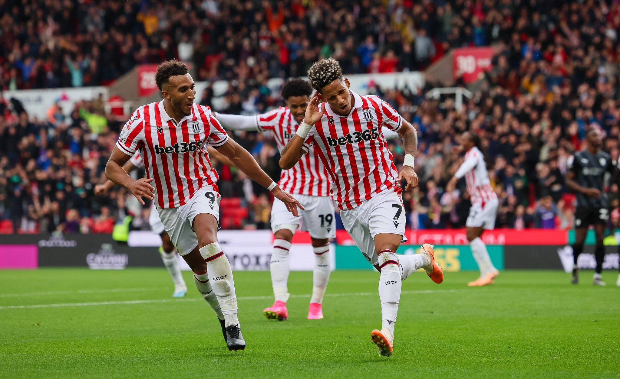 关于赛季前瞻分析,专家预测球队冠军归属的信息 关于赛季前瞻分析,专家预测球队冠军归属的信息